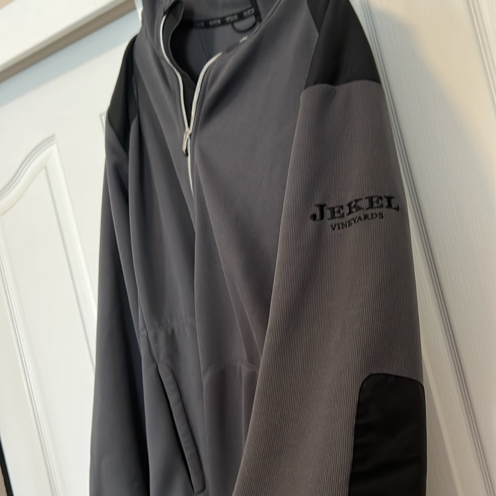 Jekel Vineyards OGIO Polyester Size XL Jacket Gray & Black Zip Up - Picture 4 of 5